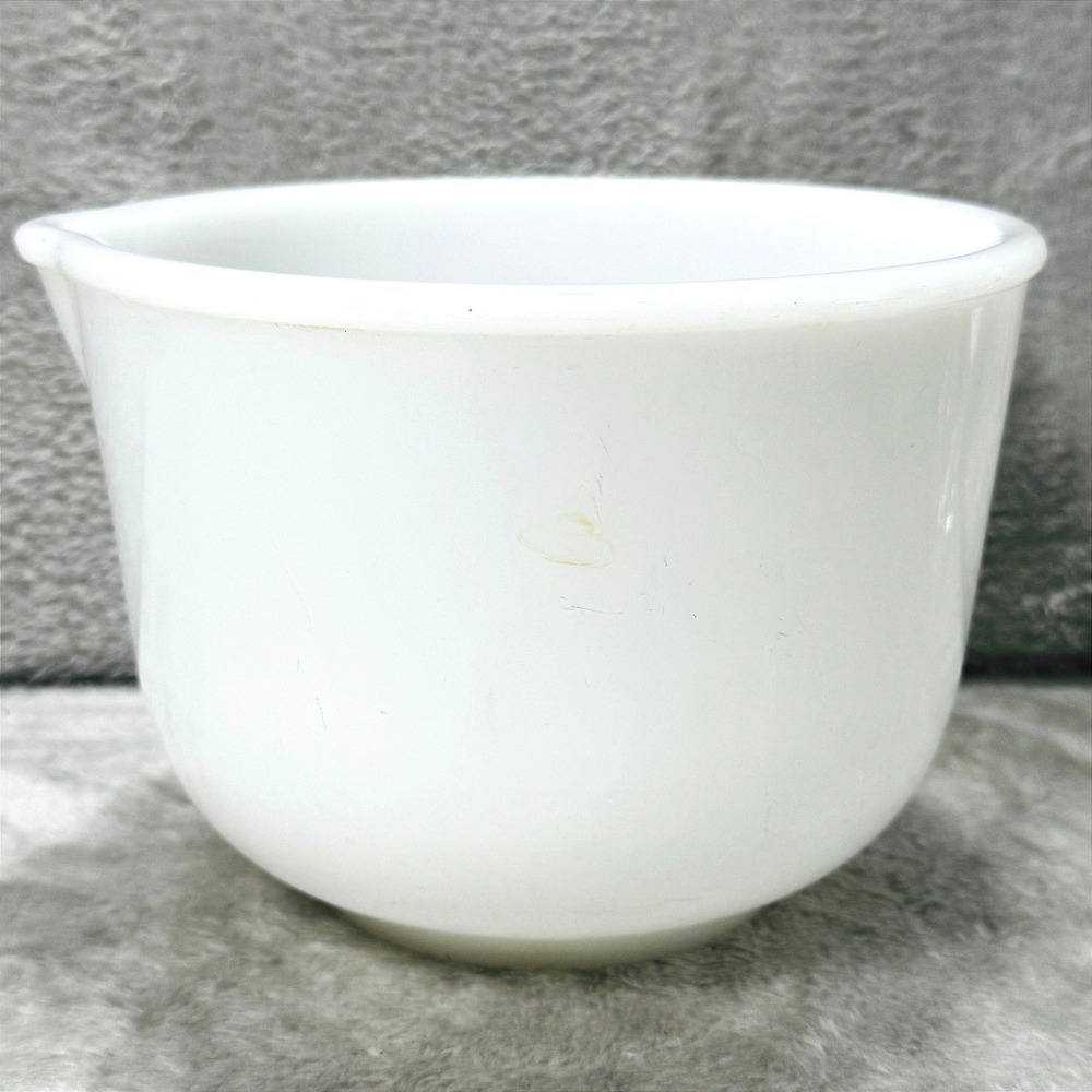 Vintage Glasbake for Sunbeam White Milk Glass Mixing Bowl with Spout 20 CJ 6.5in